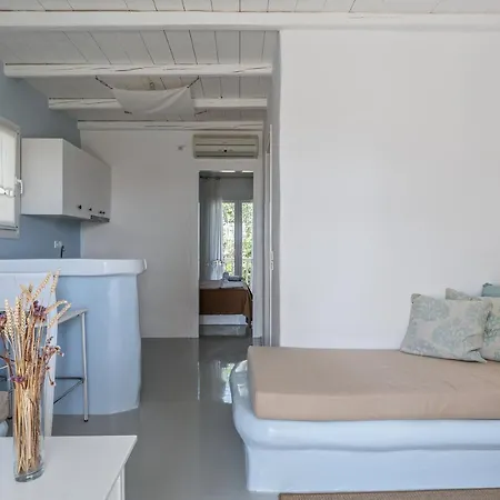 Hotel apartamentowy Ninemia Tinos Grand 104 3*