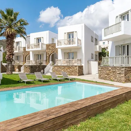 Apartmanhotel Ninemia Tinos Grand 104 3*